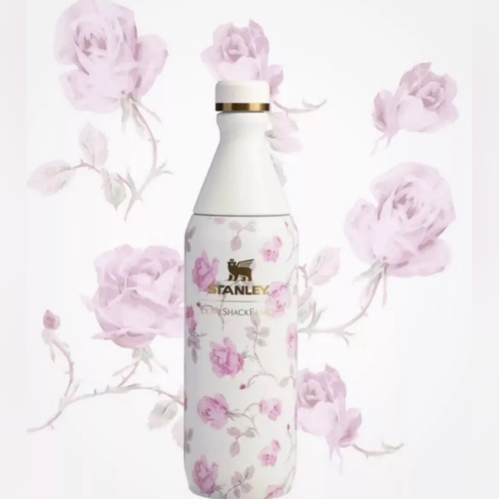Stanley x LoveShackFancy All Day Slim Bottle 20 oz Ribbon Rosa